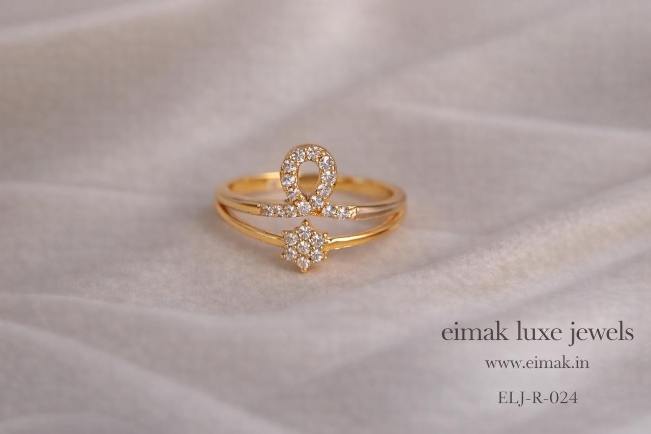 ELJ-R-024 Loop Crystal Ring