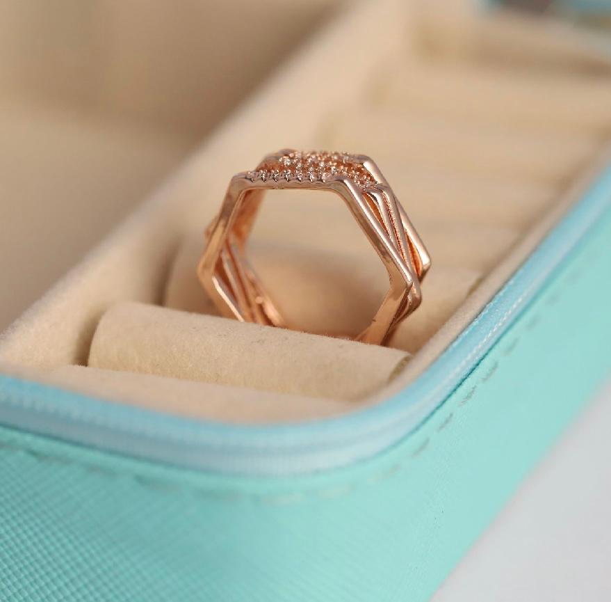 ELJ-R-027 Geometric Crystal Stack Ring