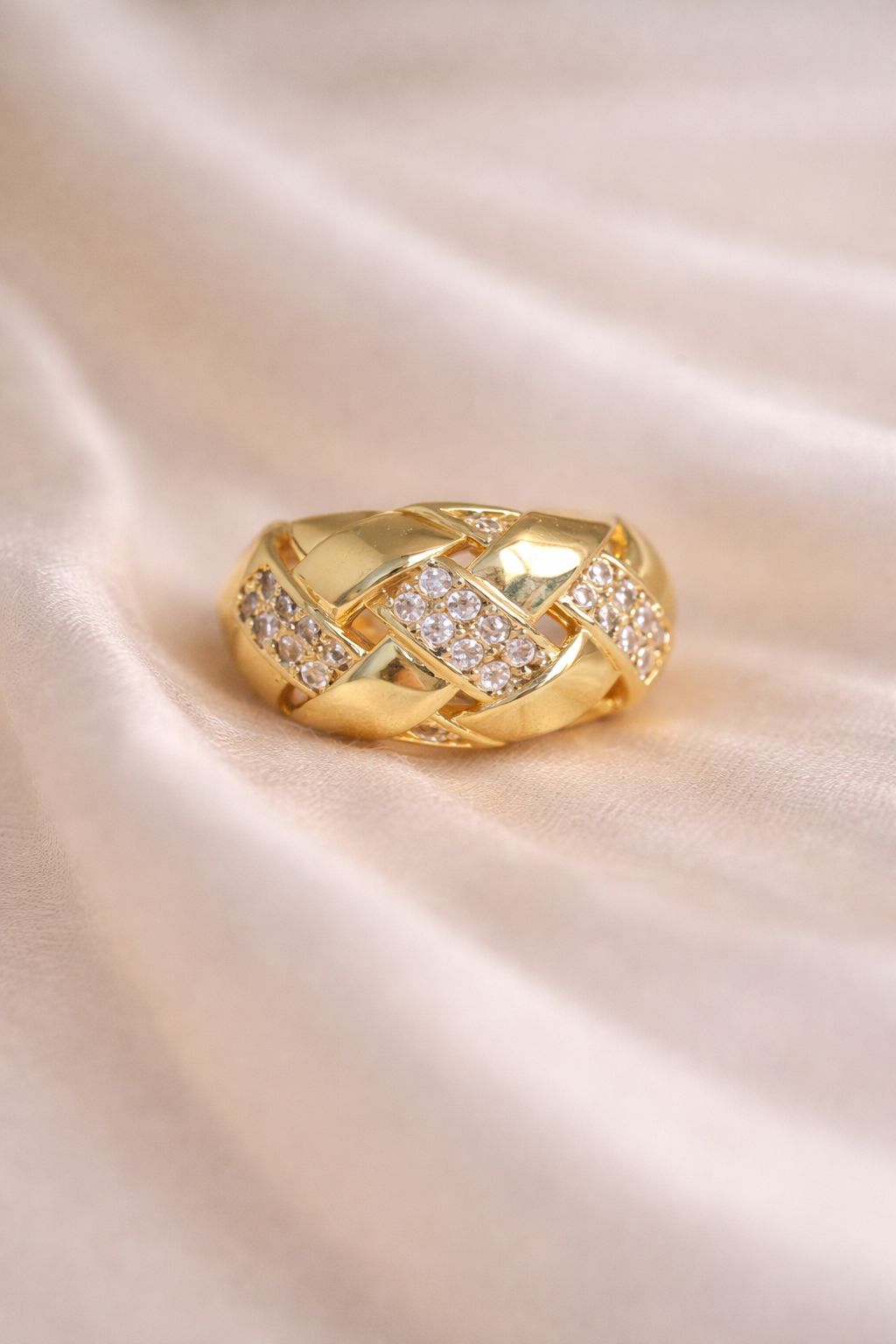 Celestia Weave Gold Ring