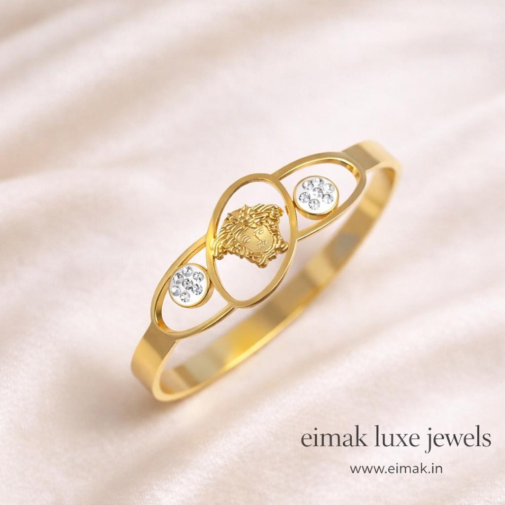 Medusa luxe crystal bangle