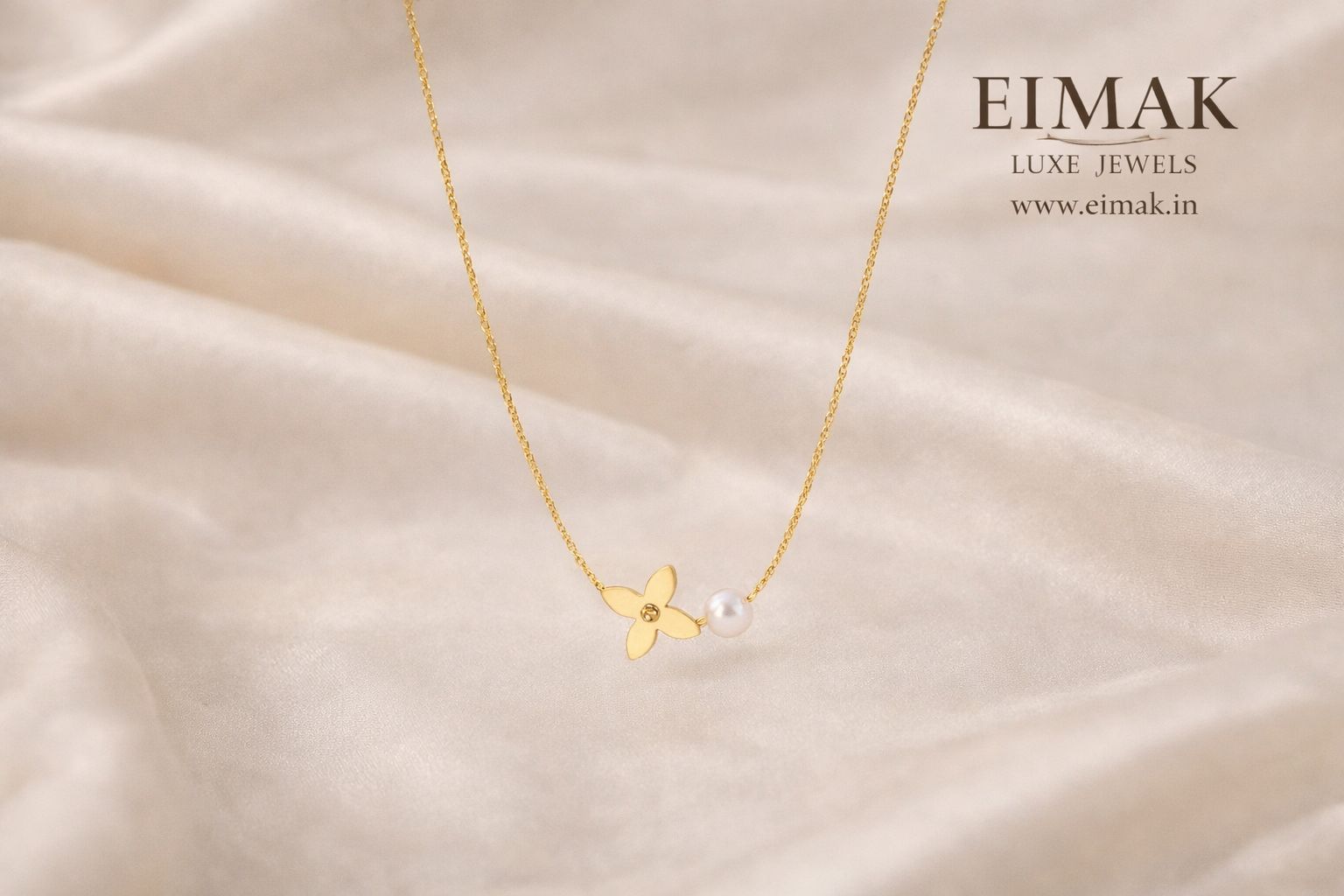 Pearl Blossom Minimal Necklace