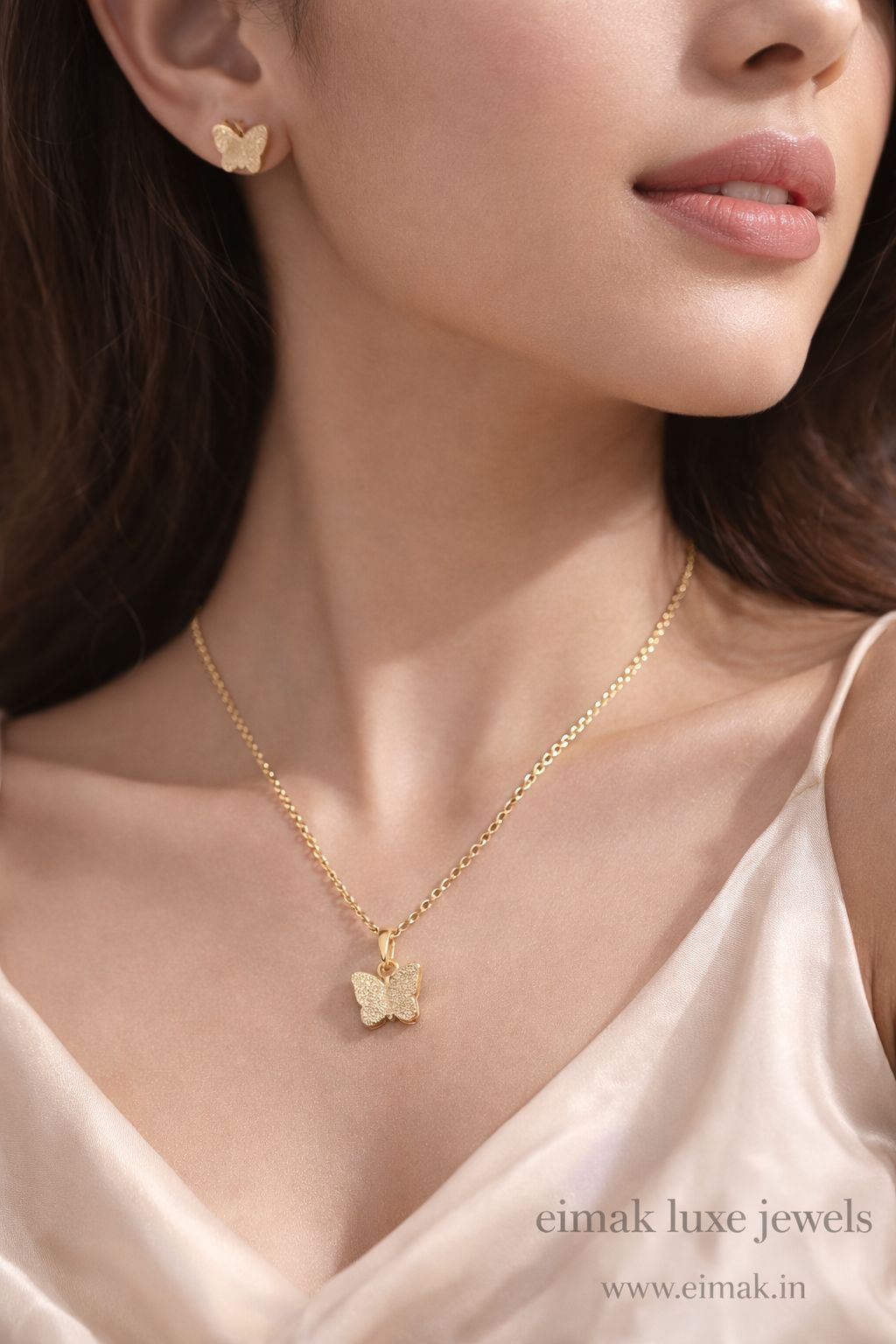 Golden Flutter Butterfly Necklace & Earring Set