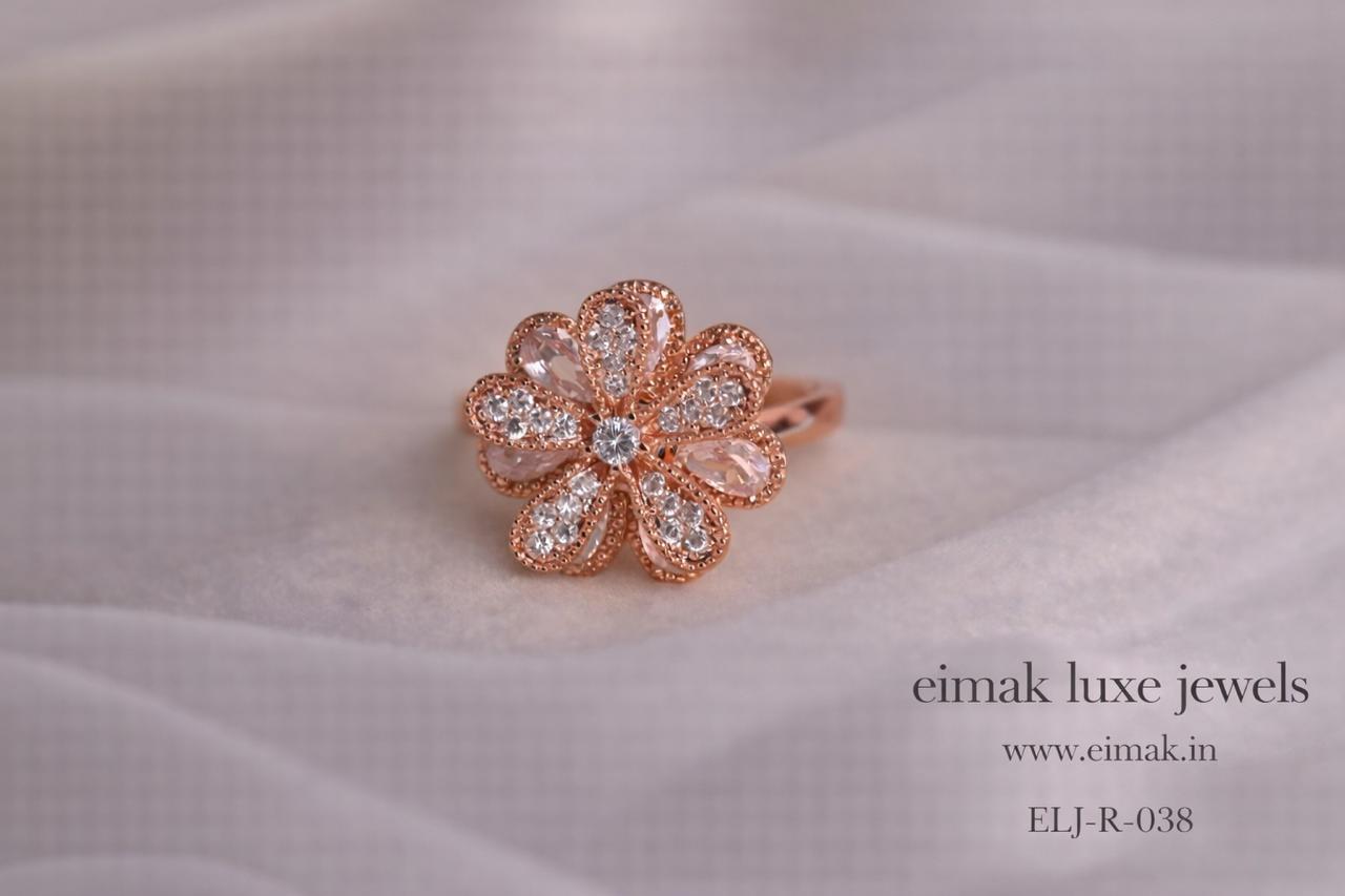 ELJ-R-038  Blossom Royale Crystal Ring